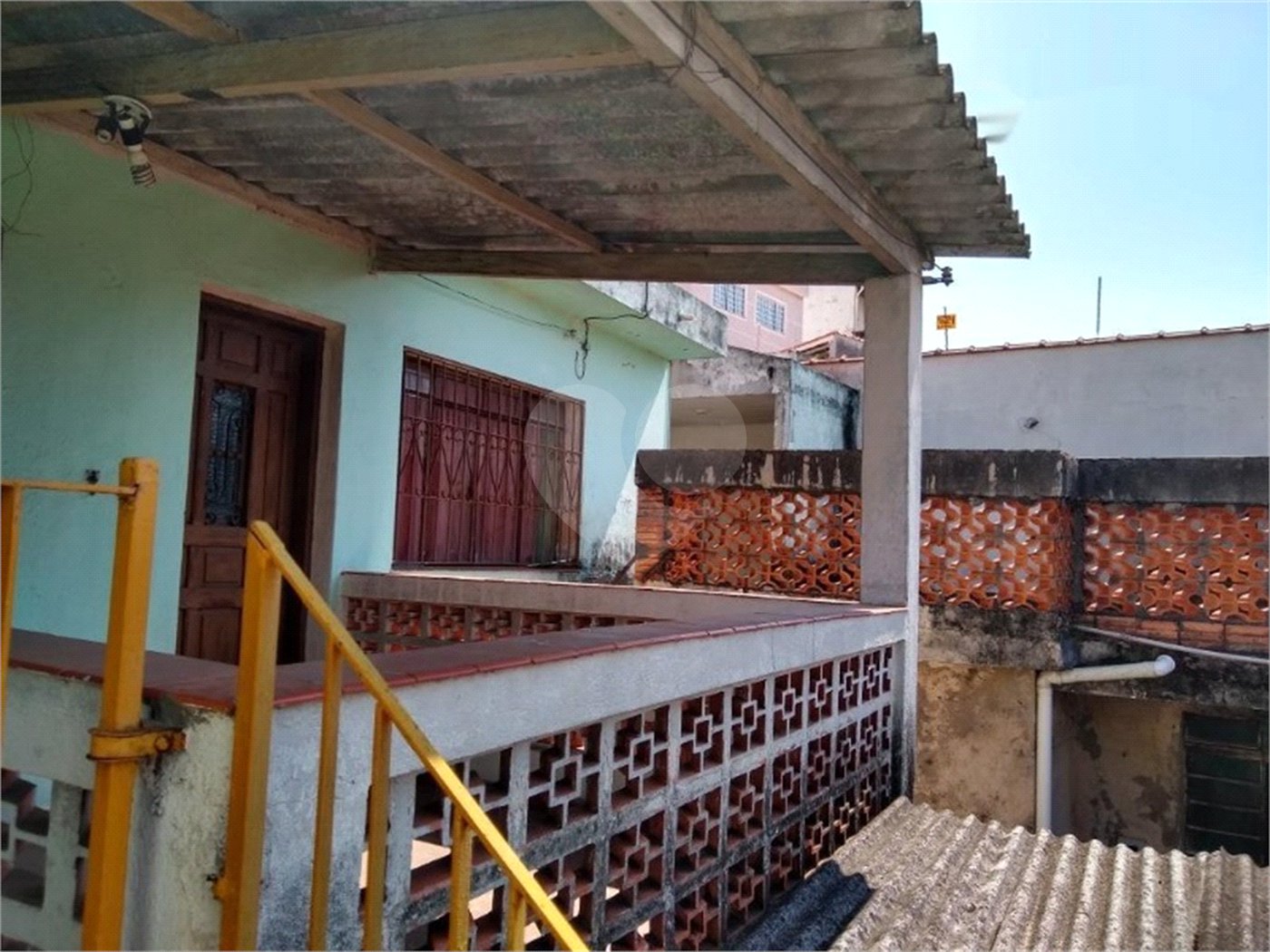 Sobrado à venda com 4 quartos, sendo 1 suíte, em Vila Constança, São Paulo, SP