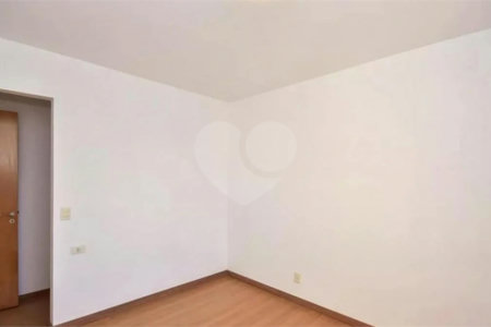 Cobertura à venda com 3 quartos, sendo 2 suítes,  em Paraíso do Morumbi, São Paulo, SP