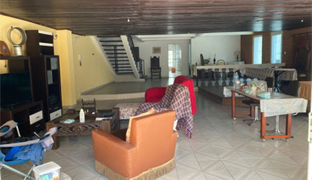 Sobrado à venda com 4 quartos, sendo 2 suítes,  em Paraisópolis, São Paulo, SP