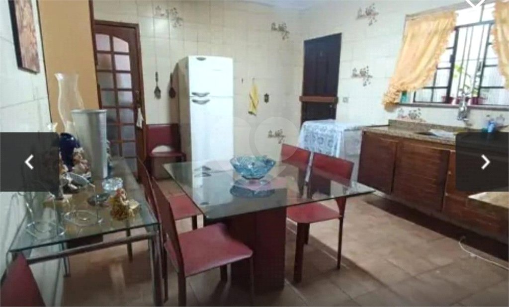 Casa à venda com 2 quartos, sendo 1 suíte,  em Barra Funda, São Paulo, SP