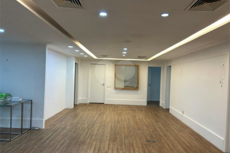 Sala à venda ou para alugar em Alto de Pinheiros, São Paulo, SP