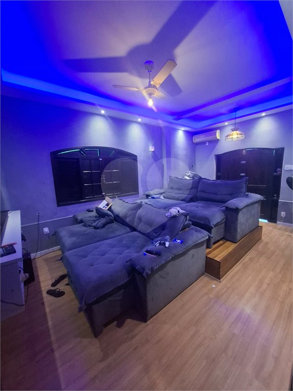 Casa à venda com 5 quartos, sendo 4 suítes, em Campo Grande, Rio de Janeiro, RJ