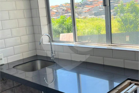 Apartamento à venda com 3 quartos em Cidade Líder, São Paulo, SP