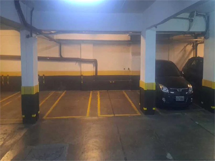 Apartamento à venda com 3 quartos, sendo 1 suíte, em Pinheiros, São Paulo, SP