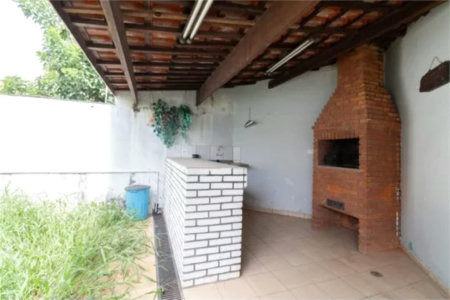 Sobrado à venda com 4 quartos em Jardim das Vertentes, São Paulo, SP
