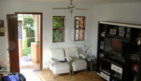 Sobrado à venda com 3 quartos, sendo 1 suíte,  em Vila Aurora (zona Norte), São Paulo, SP
