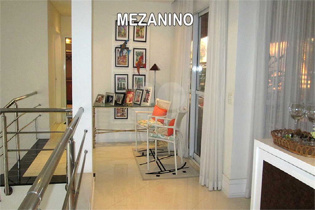 Apartamento à venda com 4 suítes em Vila Suzana, São Paulo, SP
