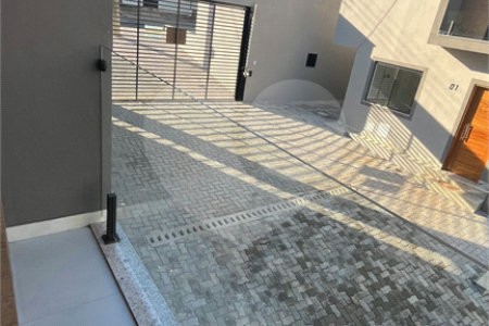 Villagio à venda com 2 suítes em Jardim Santo Antônio, Atibaia, SP