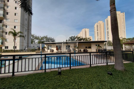 Apartamento à venda com 3 quartos, sendo 1 suíte, em Lapa, São Paulo, SP