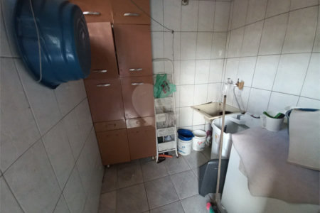 Casa de 292m² de terreno à venda - Vila Pirajussara