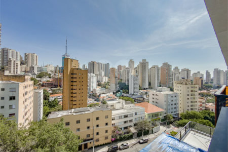 Studio novo com 33m² e vaga na garagem na região da Aclimação em São Paulo - SP.