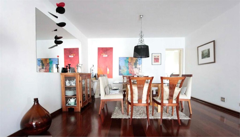 Apartamento à venda com 3 suítes em Vila Morumbi, São Paulo, SP