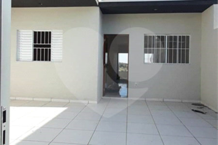 Casa à venda com 3 quartos, sendo 1 suíte, em Nova Cerejeira, Atibaia, SP