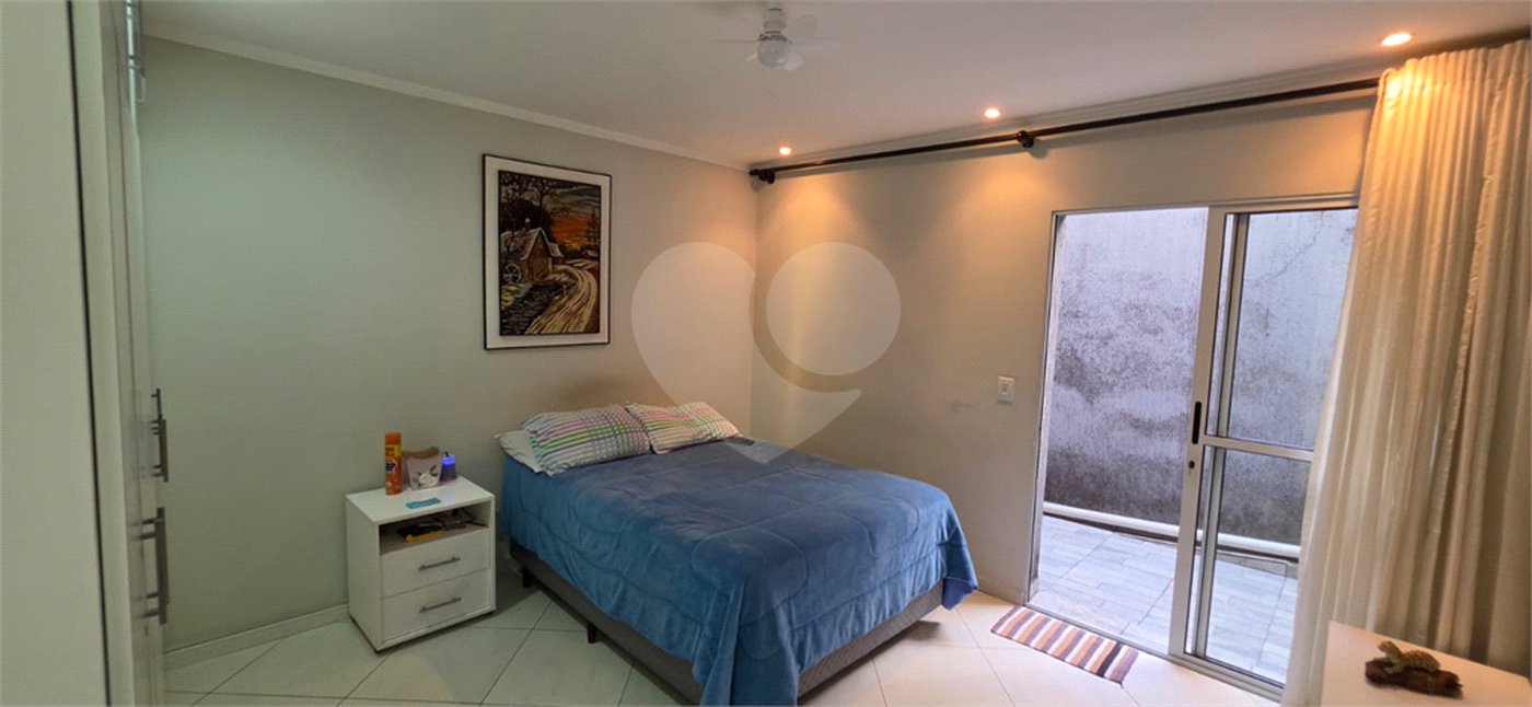 Casa Térrea à venda ou para alugar com 8 quartos, sendo 4 suítes, em Vila Pereira Barreto, São Paulo, SP