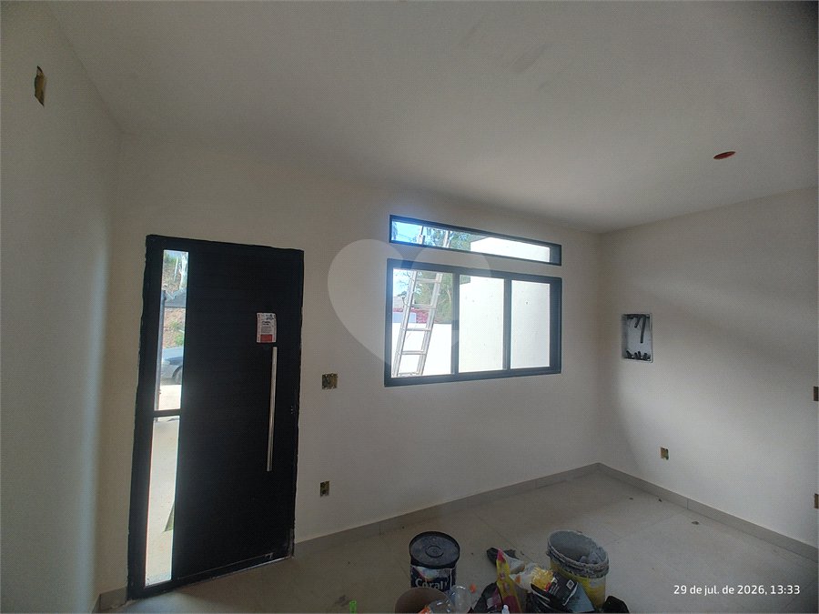 Casa à venda com 2 quartos, sendo 1 suíte, em Jardim Santo Antônio, Atibaia, SP
