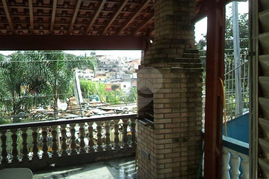 Sobrado à venda com 3 quartos em Vila Nova Cachoeirinha, São Paulo, SP