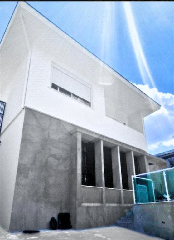 Casa à venda com 4 quartos, sendo 2 suítes, em Pinheiros, São Paulo, SP