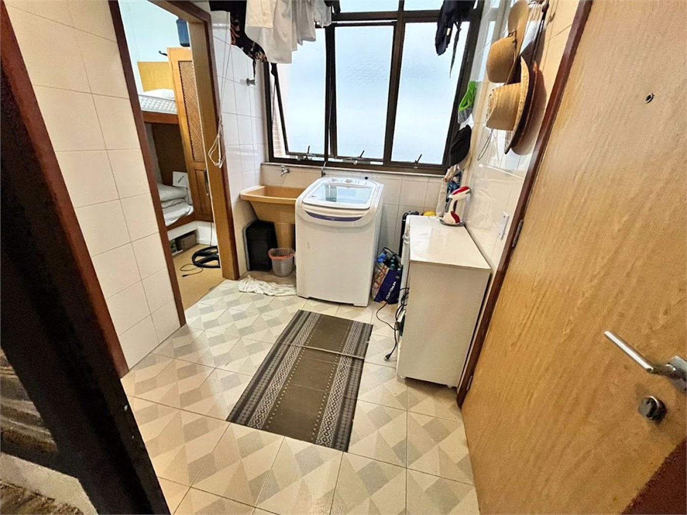 Apartamento com 2 Quartos e 2 Vagas à Venda em Pitangueiras – Guarujá/SP