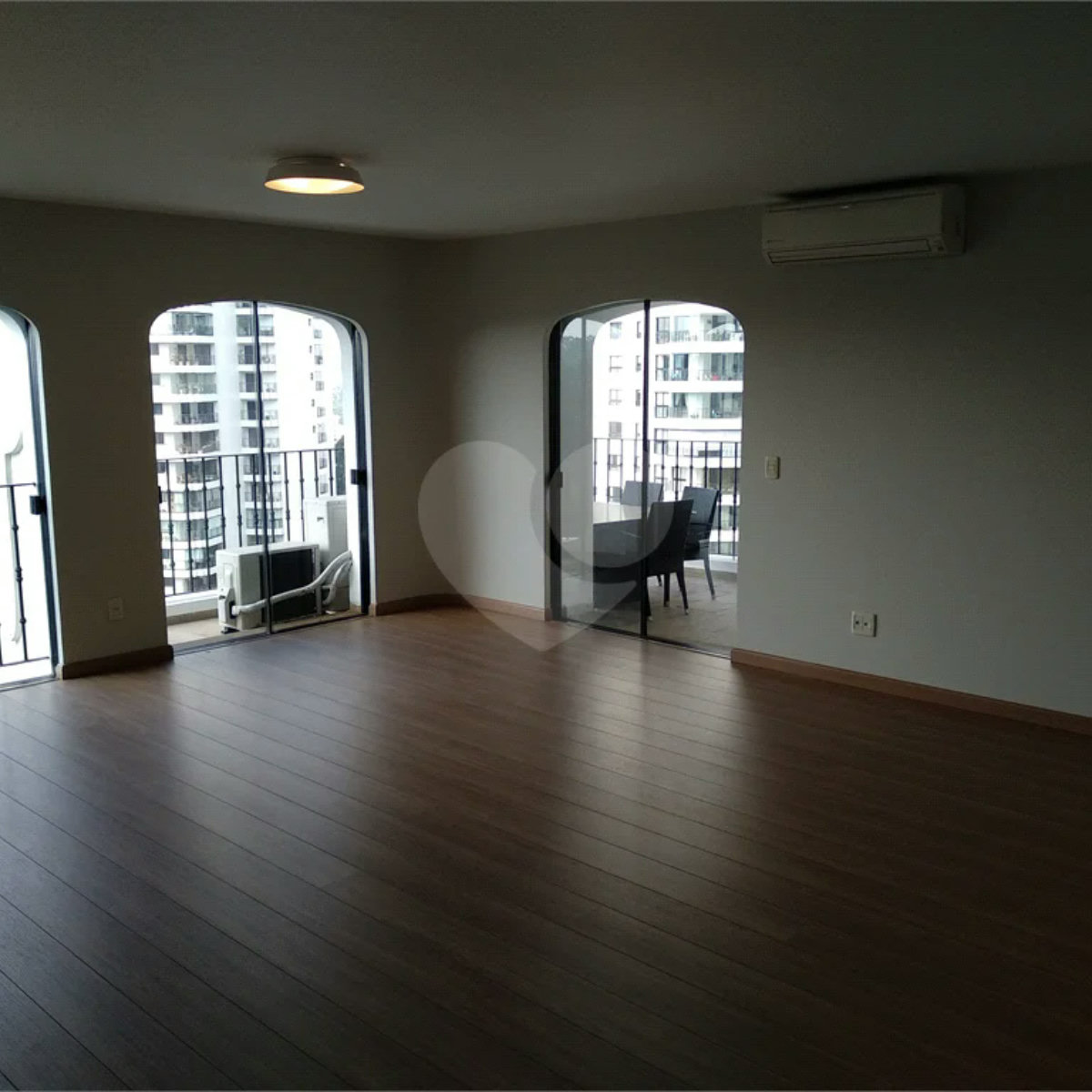 Apartamento para alugar com 4 suítes em Alto da Boa Vista, São Paulo, SP