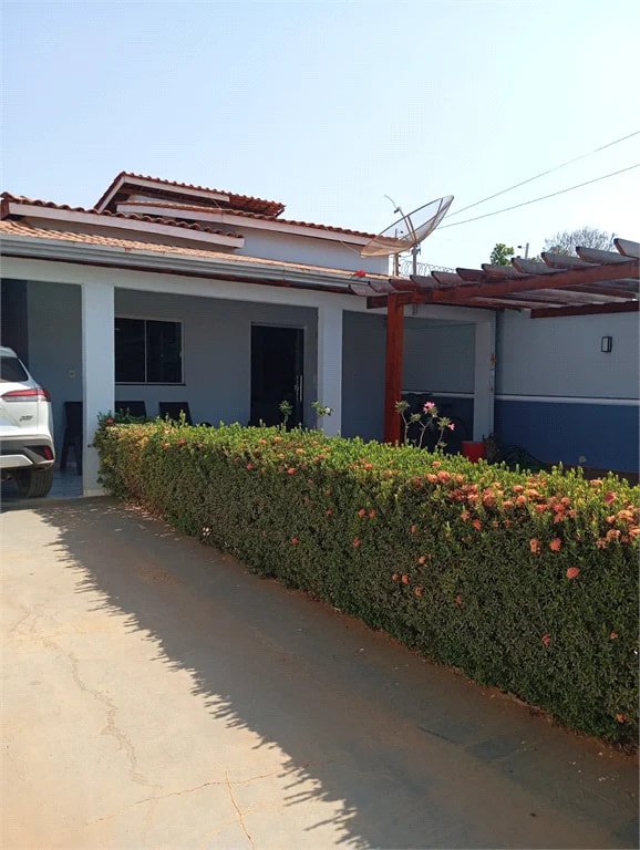 Casa à venda com 3 quartos, sendo 1 suíte, em São Luís, Balsas, MA