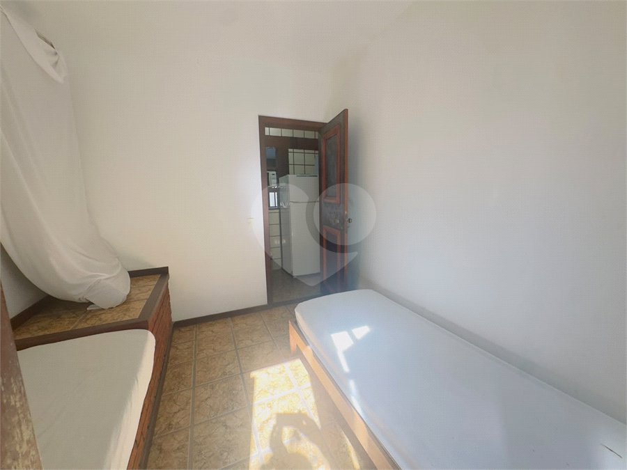 Casa em condomínio à venda com 2 quartos em Geribá, Armação dos Búzios, RJ