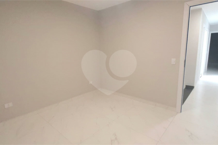 Sobrado à venda com 3 quartos, sendo 1 suíte, em Vila Medeiros, São Paulo, SP