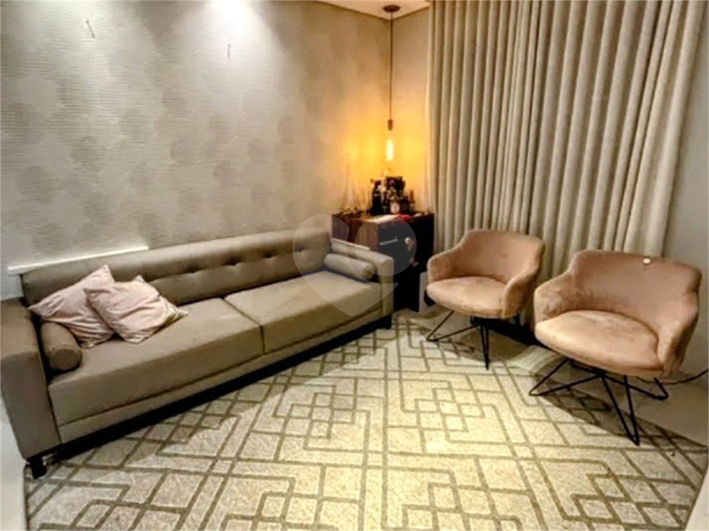 Apartamento à venda com 2 quartos, sendo 1 suíte, em Jardim Pagliato, Sorocaba, SP