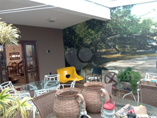 Casa à venda com 3 quartos, sendo 2 suítes,  em Cidade Jardim, Mairiporã, SP