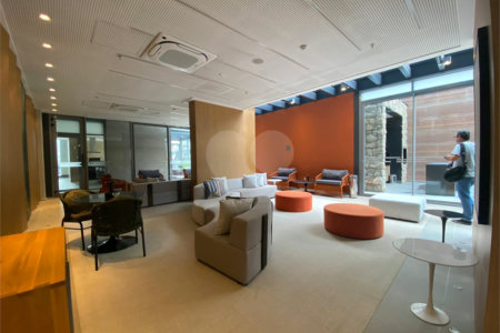 Apartamento à venda com 3 suítes em Jardim das Acácias, São Paulo, SP