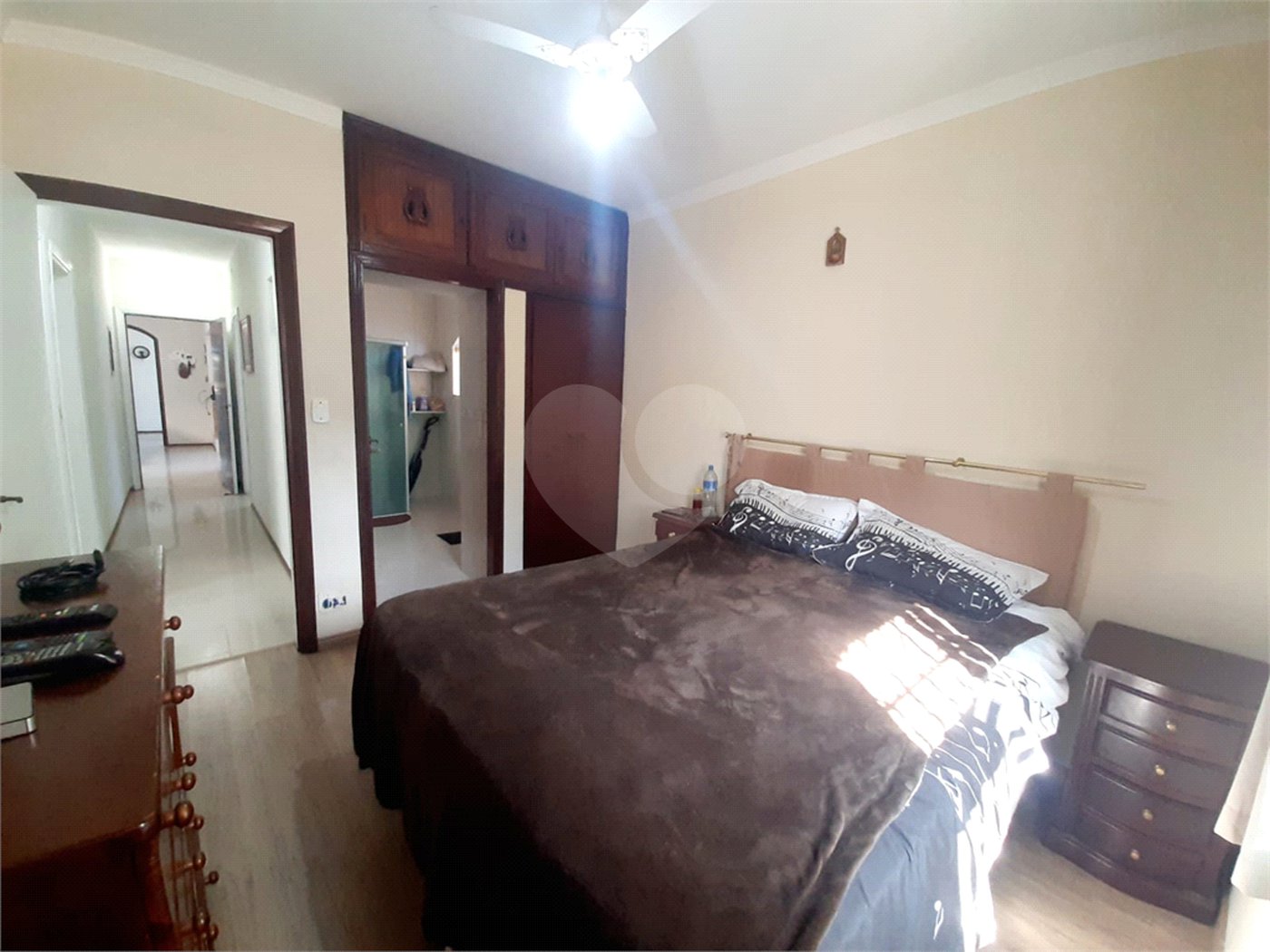 Casa à venda com 3 quartos, sendo 1 suíte, no Centro, Vinhedo, SP