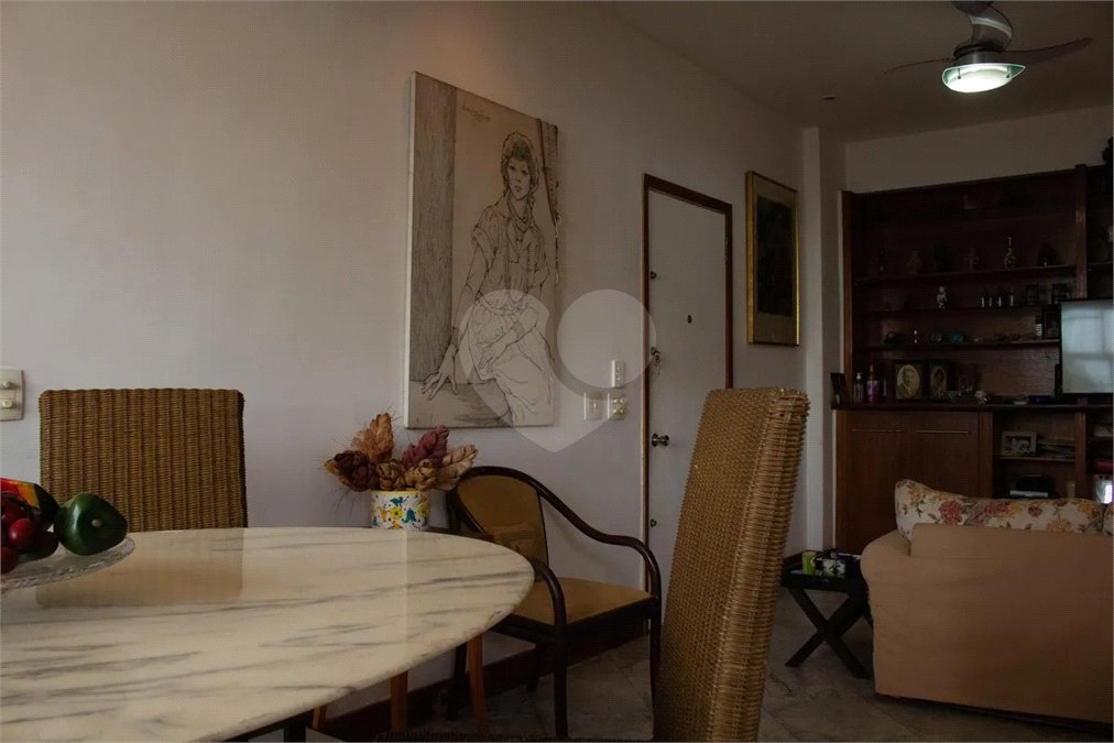Apartamento à venda com 3 quartos, sendo 1 suíte, em Copacabana, Rio de Janeiro, RJ