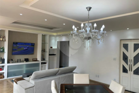 Apartamento à venda com 3 quartos em República, São Paulo, SP