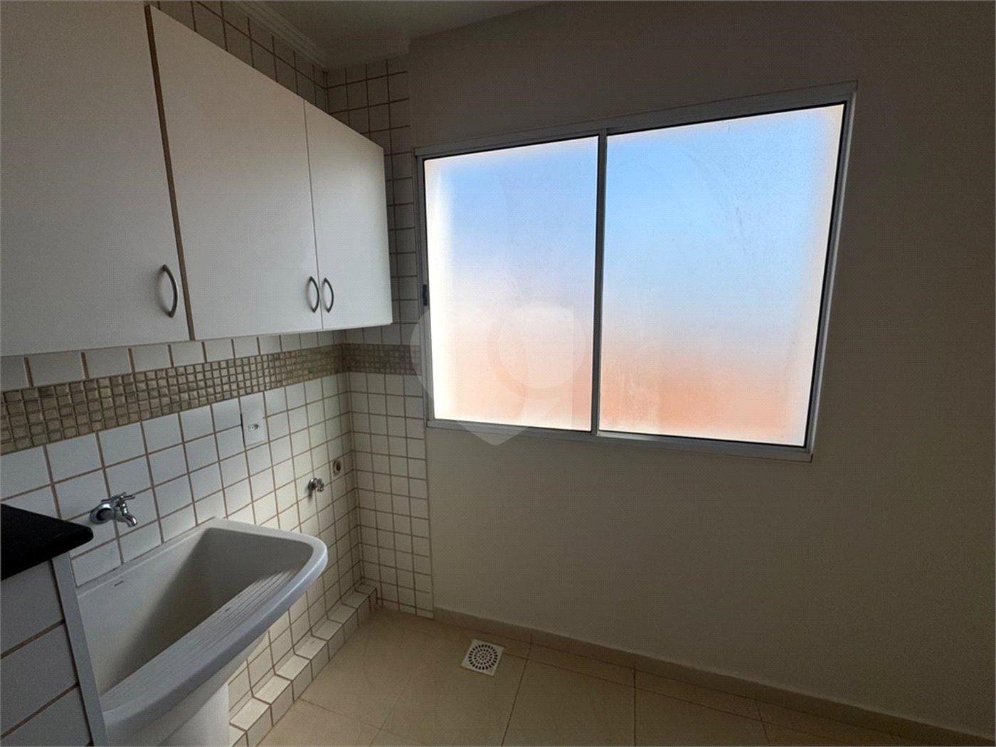 Apartamento de 2 Dormitórios á venda, no Parque Santa Marta em São Carlos.