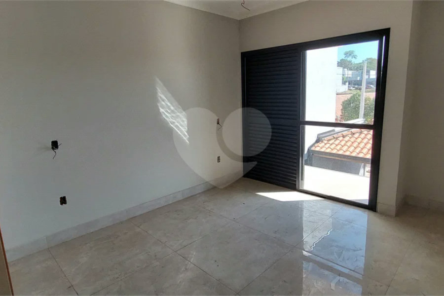 Casa à venda com 3 quartos, sendo 1 suíte,  no condomínio Residencial Mônaco, Piracicaba - SP