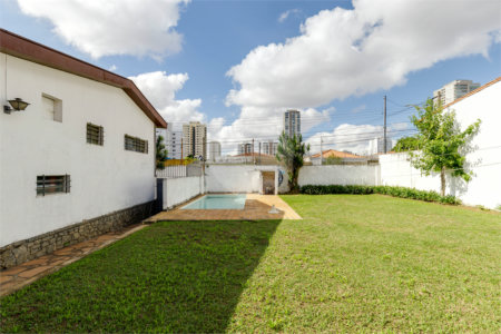 Casa Térrea à venda com 3 quartos, sendo 1 suíte,  em Brooklin Velho, São Paulo, SP
