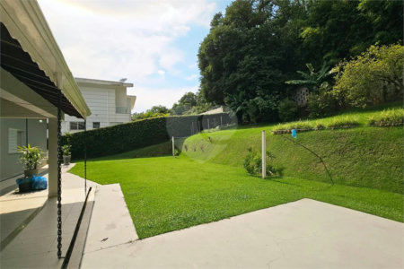 Casa à venda com 5 suítes no condomínio Capital Ville 2, Jundiaí - SP