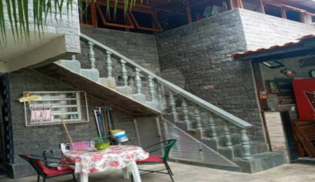 Casa à venda com 5 quartos, sendo 1 suíte,  em Campo Grande, Rio de Janeiro, RJ