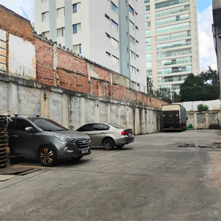 Terreno à venda em Vila Alexandria, São Paulo, SP