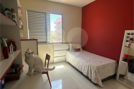 Apartamento à venda com 3 quartos, sendo 1 suíte, em Passagem, Cabo Frio, RJ