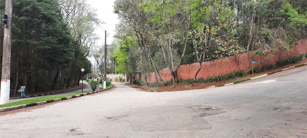 Terreno à venda no condomínio Alpes da Cantareira, Mairiporã - SP