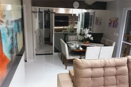 Apartamento à venda com 3 quartos, sendo 1 suíte, em Jardim Adhemar de Barros, São Paulo, SP