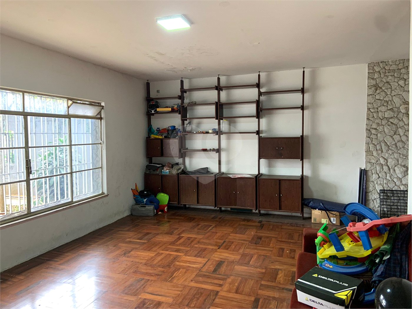 Casa à venda com 3 quartos em Cidade Vargas, São Paulo, SP