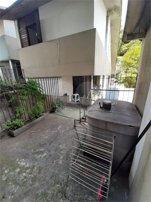 Sobrado à venda com 3 quartos, sendo 1 suíte, em Bosque da Saúde, São Paulo, SP