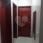 Sobrado com 2 dormitórios.
