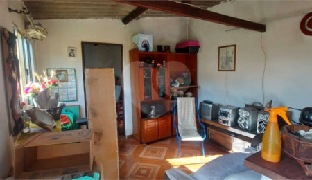 Casa Térrea à venda com 3 quartos em Terra Preta (terra Preta), Mairiporã, SP