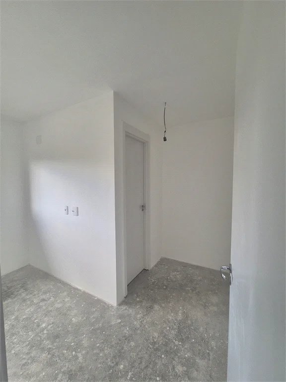 Apartamento à venda com 3 quartos, sendo 1 suíte, em Vila Anastácio, São Paulo, SP