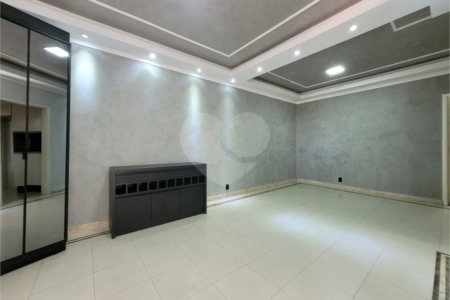 Casa à venda com 3 quartos, sendo 1 suíte,  no condomínio Villa Bella, Sorocaba - SP