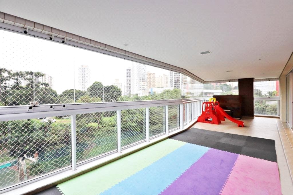 Apartamento à venda com 4 suítes em Santana, São Paulo, SP