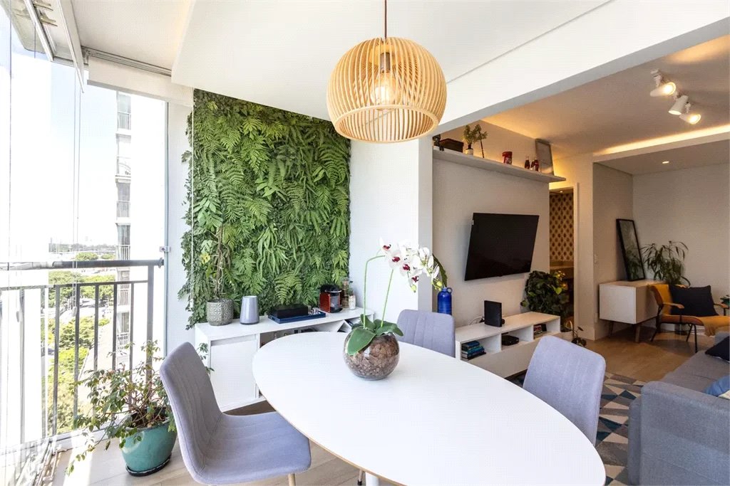 Apartamento à venda com 2 quartos, sendo 1 suíte, em Vila Anastácio, São Paulo, SP