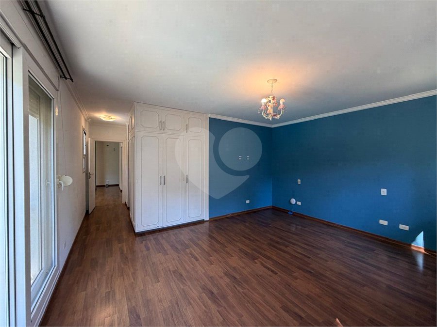 Casa à venda ou para alugar com 4 quartos, sendo 3 suítes, em Alto da Boa Vista, São Paulo, SP